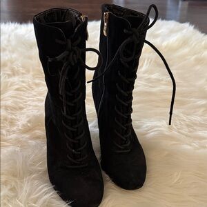 Elegant Black Lace-Up Women's Boots